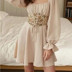 Chic Beige Floral Long Sleeve Dress